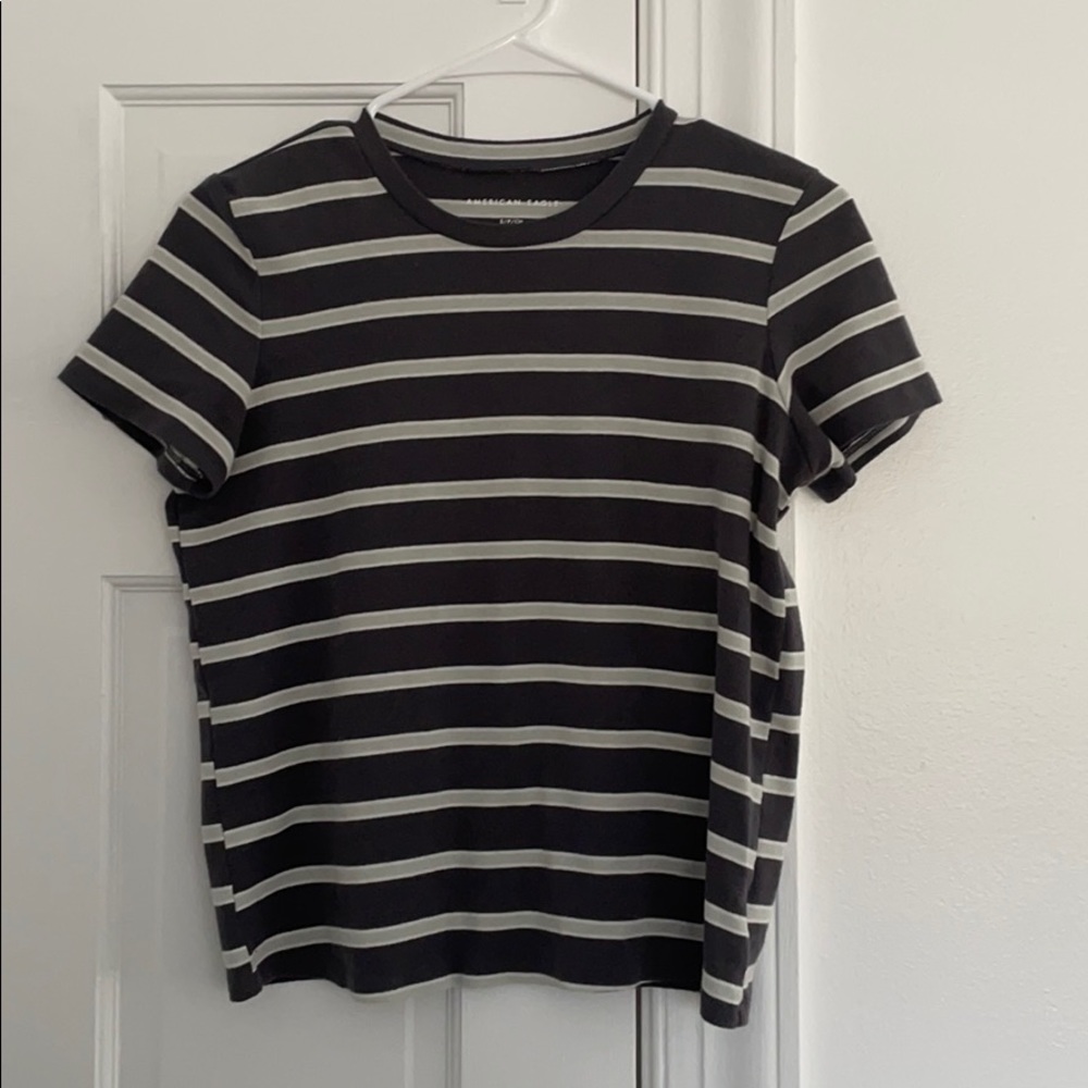 american eagle tee